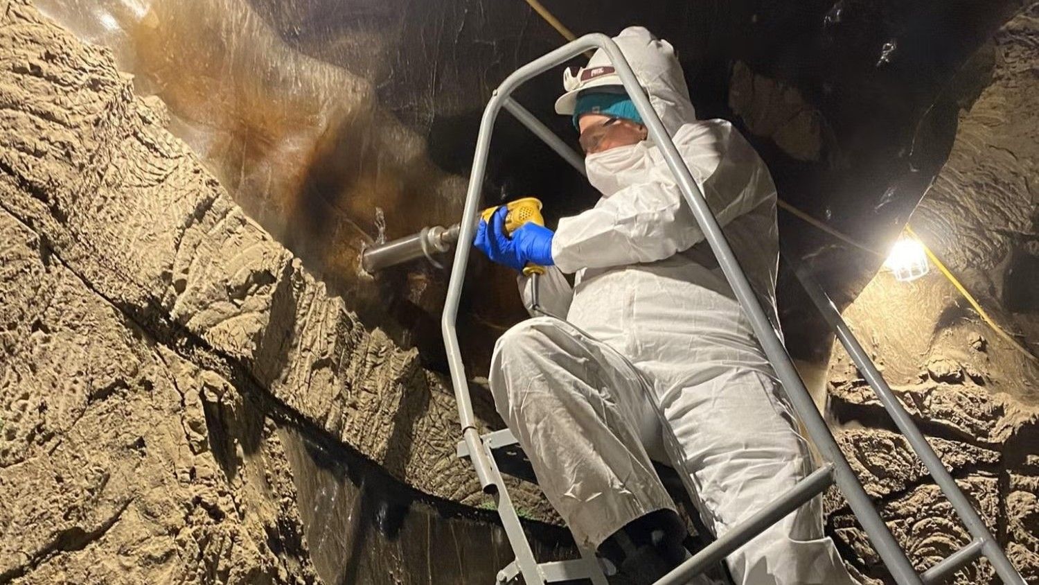 Featured image for Ancient Permafrost Microbes Resurrected, Emitting CO2