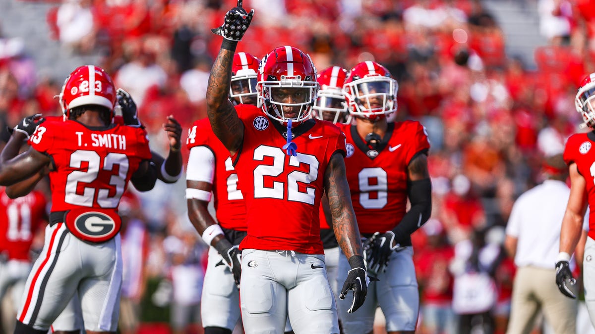 "Georgia Football: Injured Players Update and Highlights from South Carolina Game"