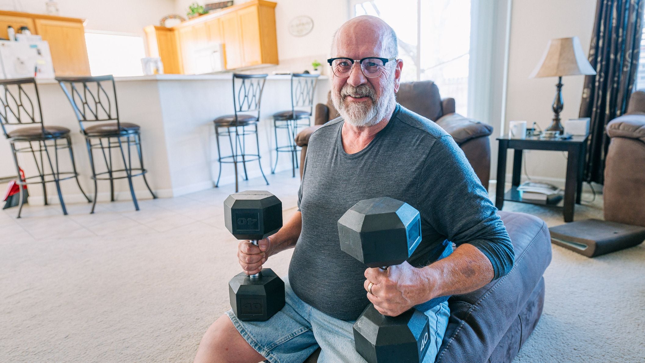 Featured image for Longevity Expert Warns Declining Testosterone Affects Men's Aging and Suggests Two Lifestyle Changes