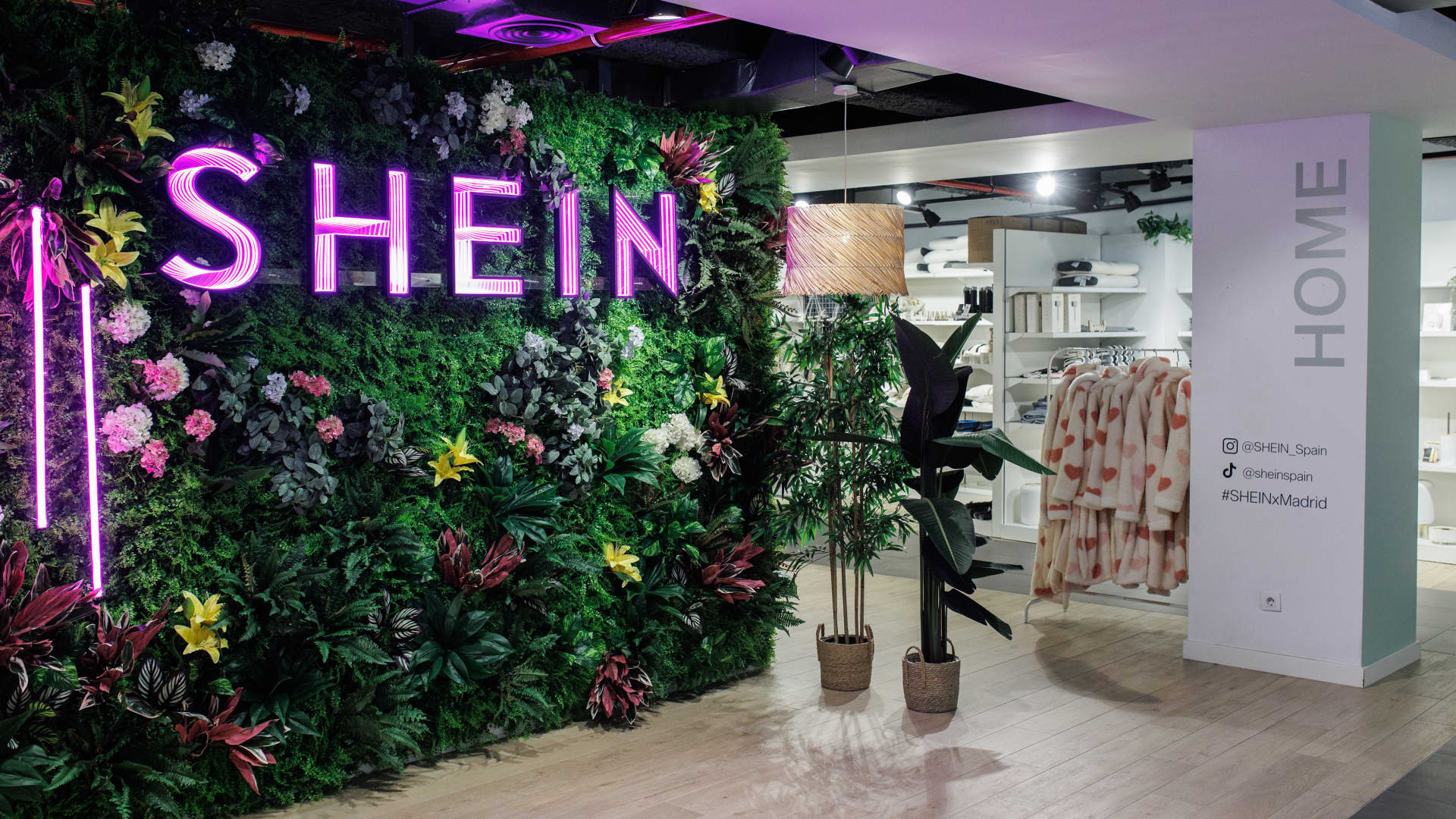 Featured image for Shein Prepares for £50bn London IPO Amid Criticism