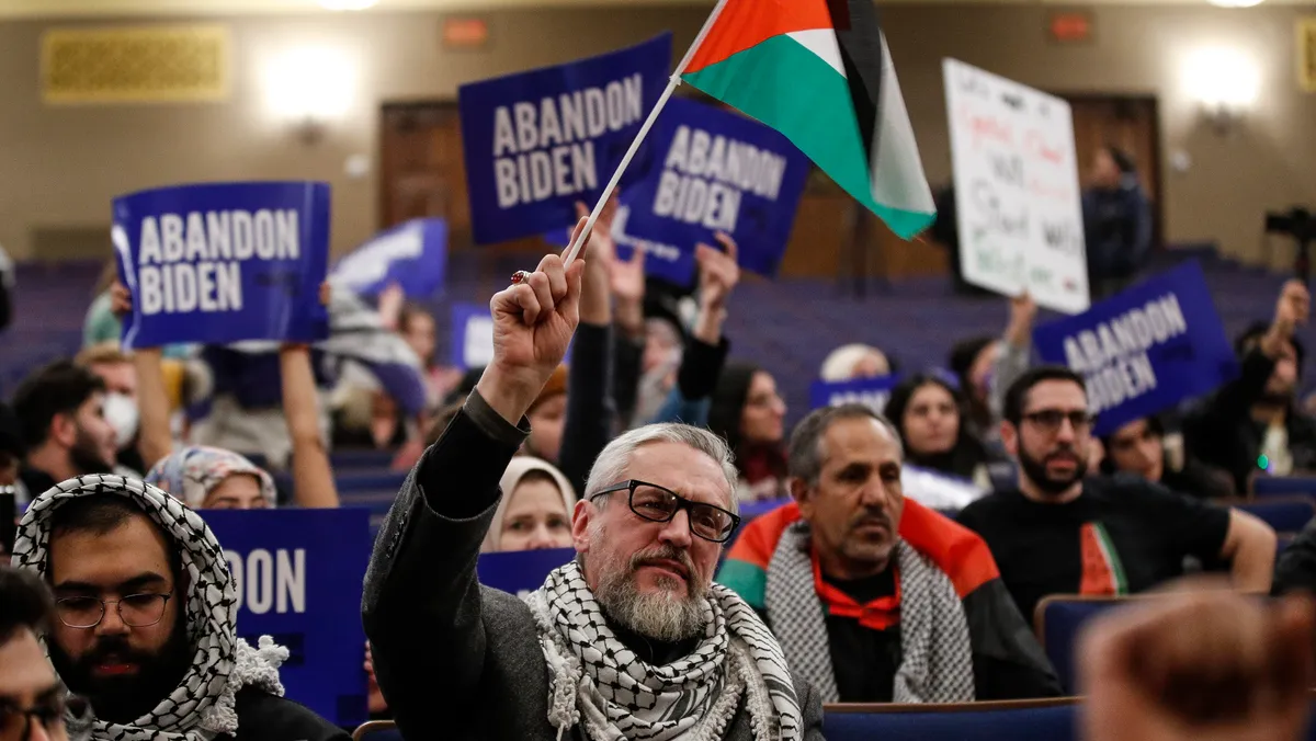 "Arab American Community in Michigan Divided Over Biden's Visit Amid Israel-Hamas Tensions"