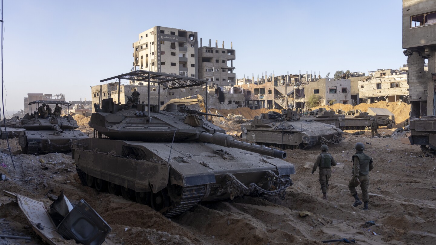 Intense Israeli Strikes and Street Battles Engulf Gaza City as Conflict Escalates