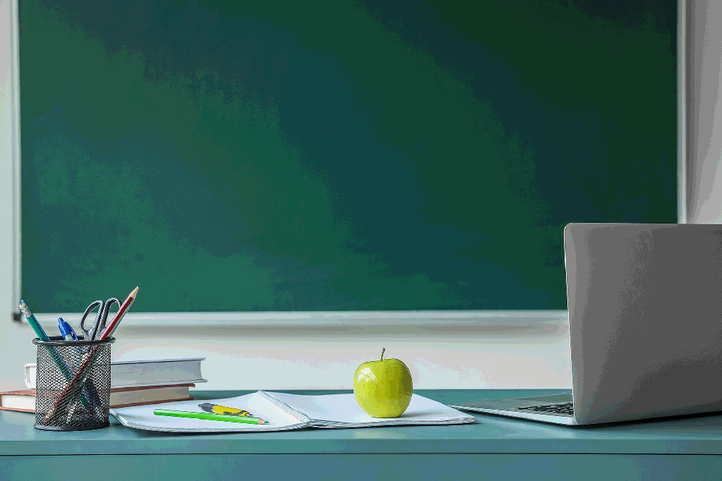 "2024 Solar Eclipse: School Closures, Viewing Times, and Safety Glasses Guide"