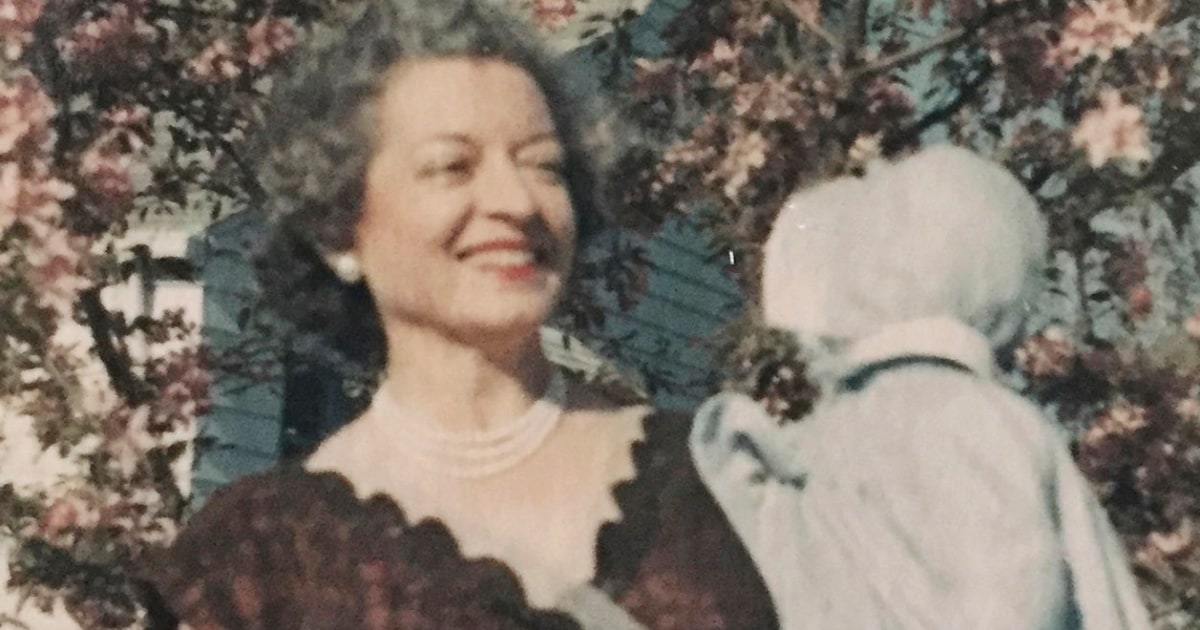 Ohio woman's remains found in Nevada garment bag identified after 45 years.
