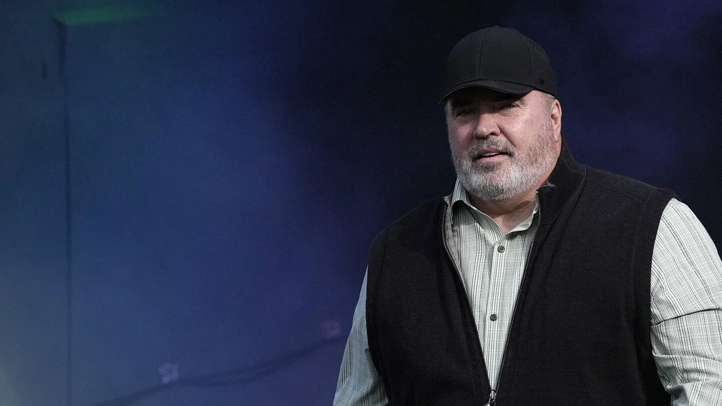 Steelers Hire McCarthy Triggers Fan Dissent and Debate