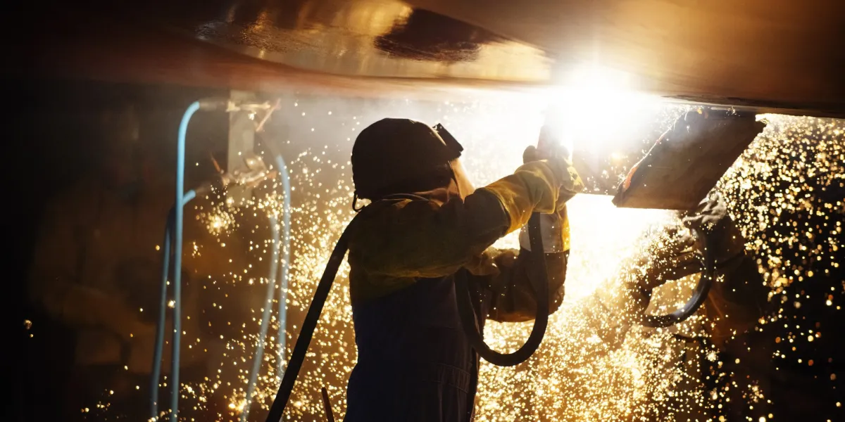 US Labor Market Stalls, Raising Expectations for Fed Rate Cuts