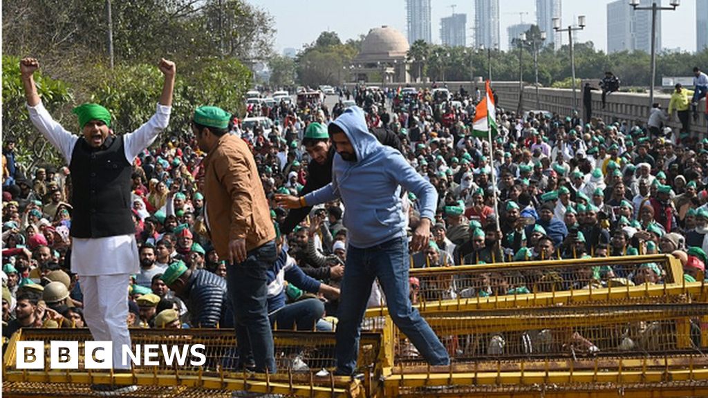 "Indian Farmers' March to Delhi Met with Police Clashes and Unfazed BJP Response"