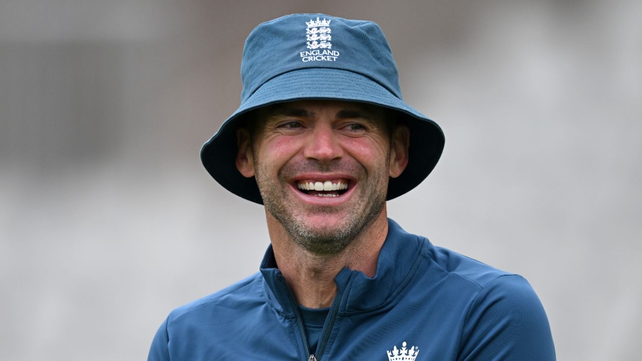 "James Anderson's Last Stand: A Point to Prove in the Ashes"