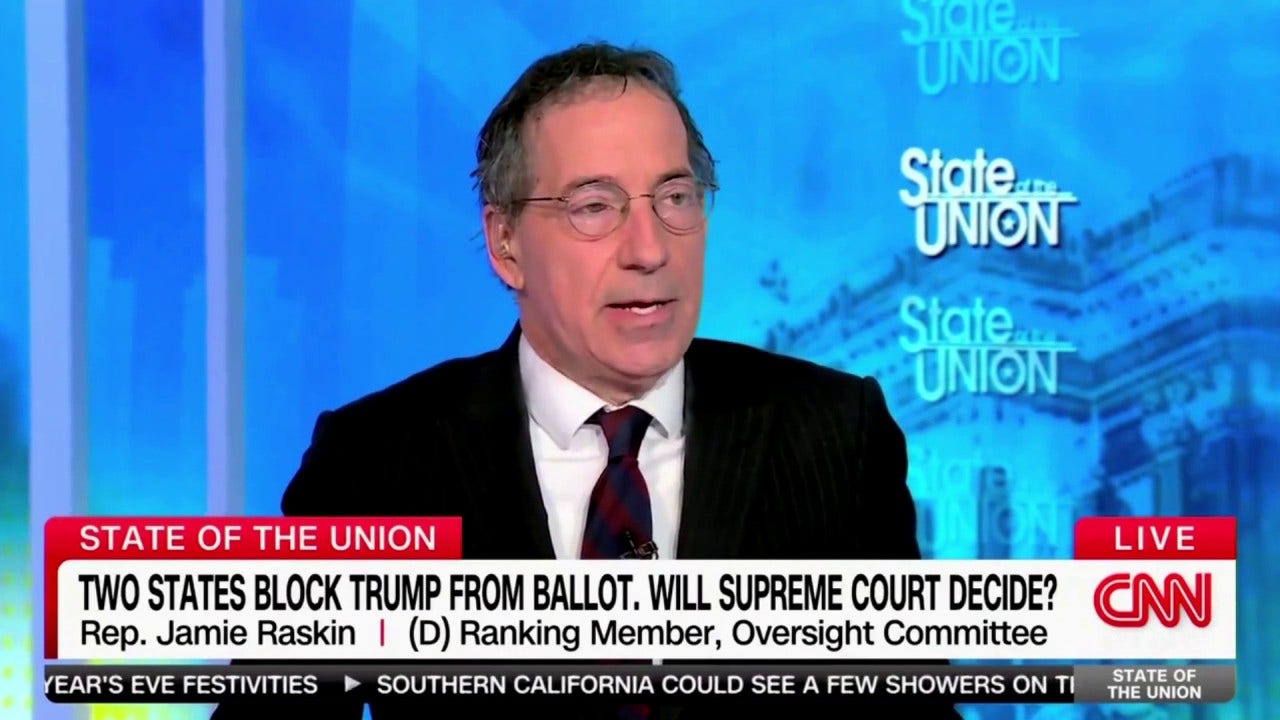 "Dem Lawmaker Urges Justice Thomas to Recuse from Trump Election Rulings"