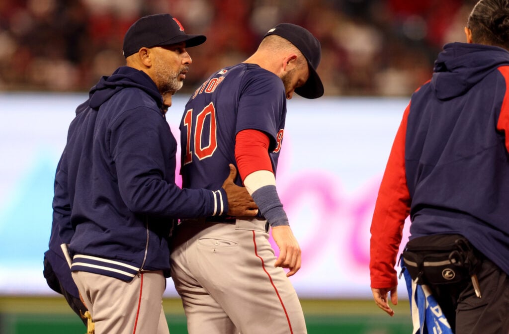 Featured image for "Yankees and Dodgers Face Off on Day of Rare Solar Eclipse"
