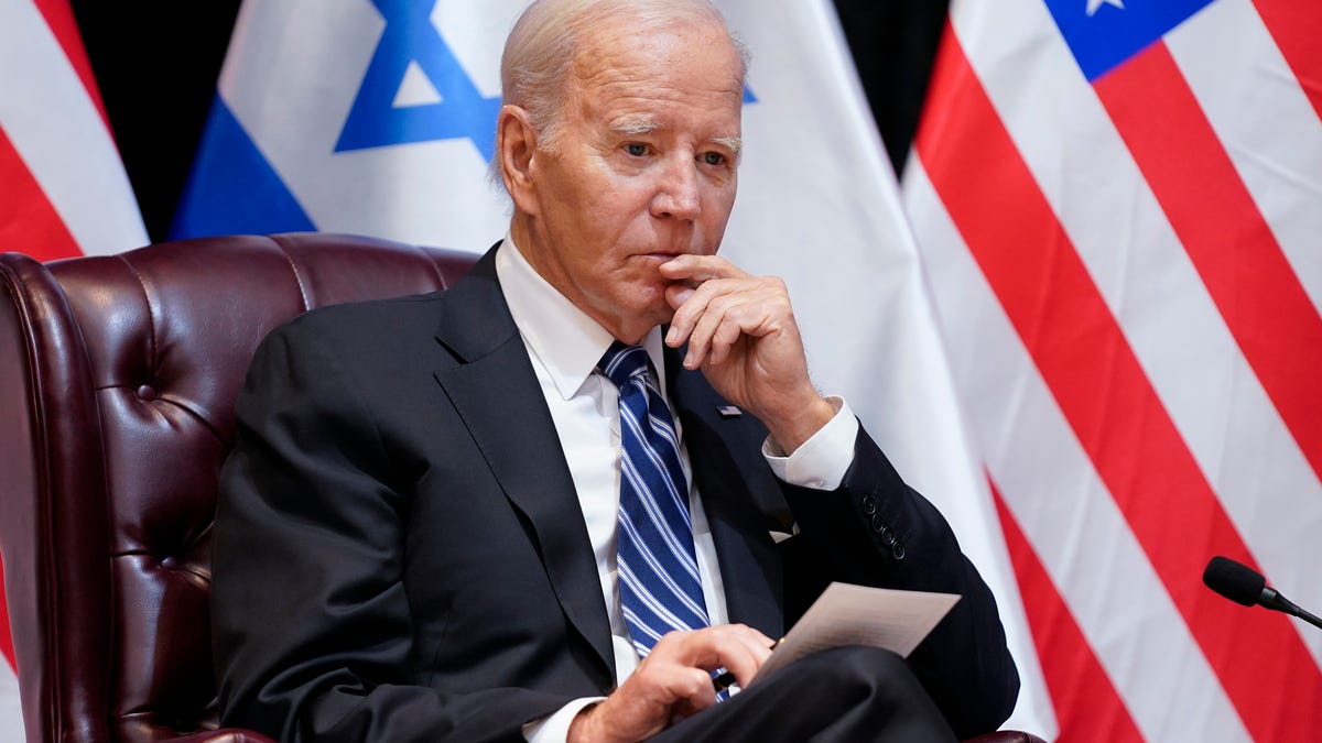 Officials Demand Cease-Fire, Rebel Against Biden, and Blast Misinformation: State Department Faces Dissent in Israel-Gaza Conflict