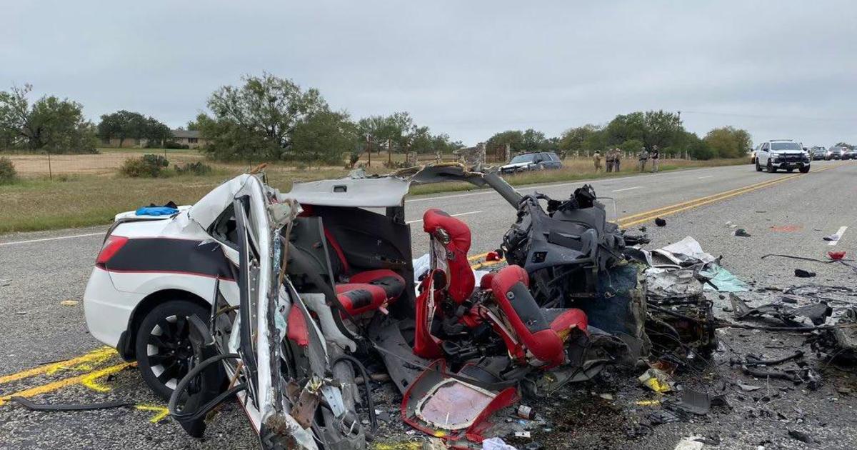 Fatal Crash in Texas: 8 Dead in Suspected Human Smuggling Incident