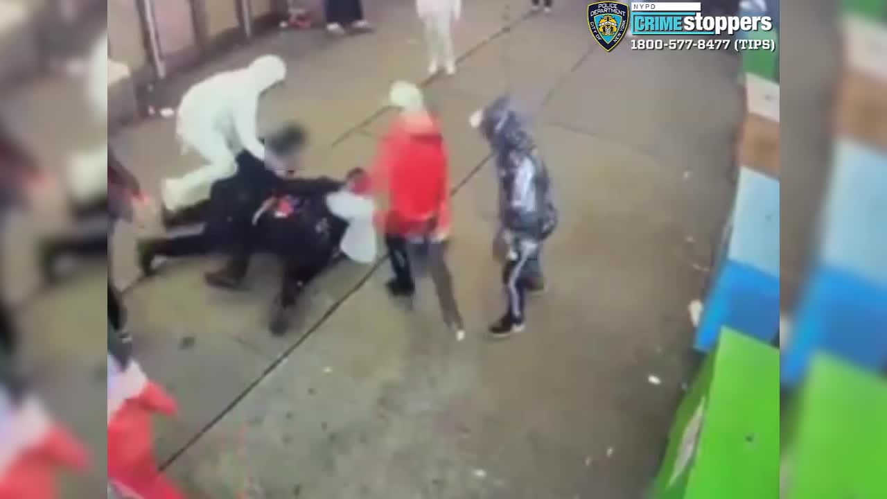 "Migrants Arrested in Connection with Attack on NYPD Officers in Times Square Face Deportation"