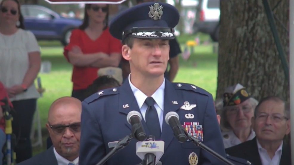 Memorial Day Ceremonies Across the US Honor Fallen Heroes.