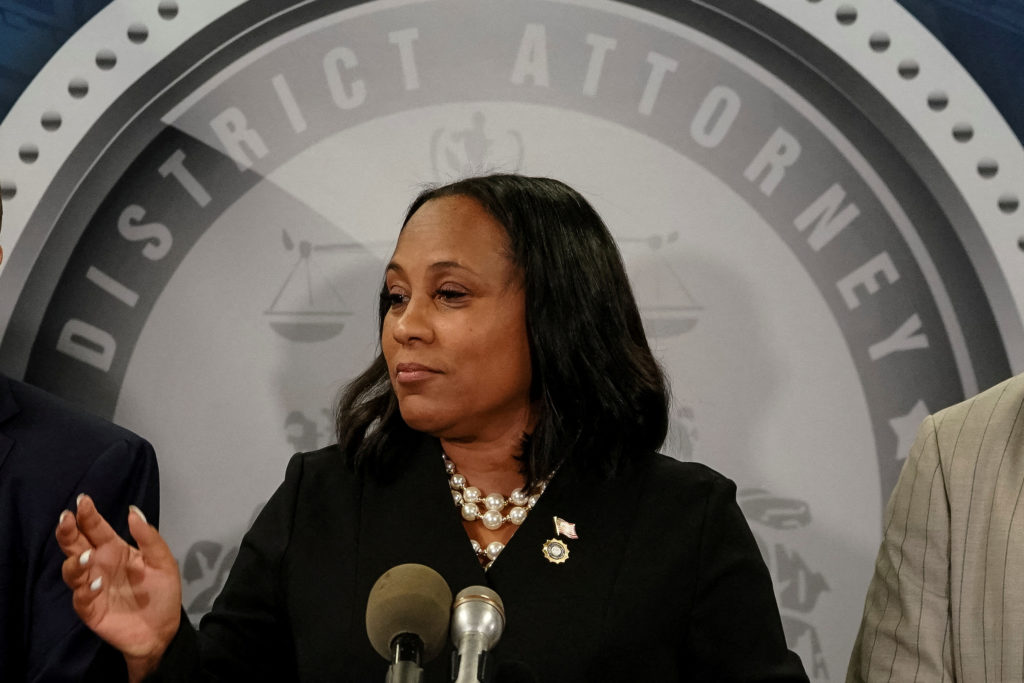 "Controversy Surrounding Atlanta DA Fani Willis and Trump Prosecution Sparks Calls for Investigation"