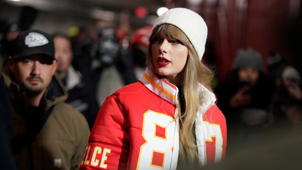 "Taylor Swift-Inspired Menu Takes Center Stage at Bills-Chiefs Playoff Game"