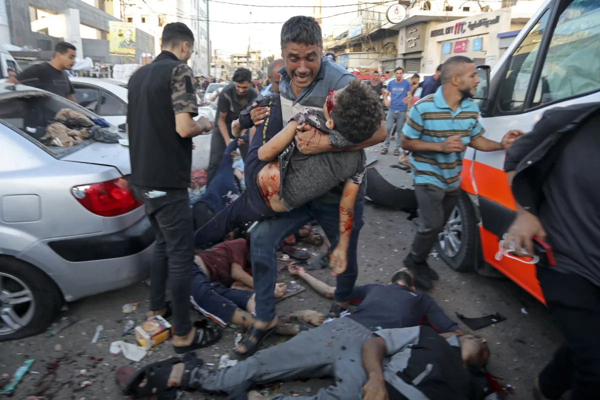 Escalating Gaza Crisis: International Efforts to Ease Tensions and Aid Departures