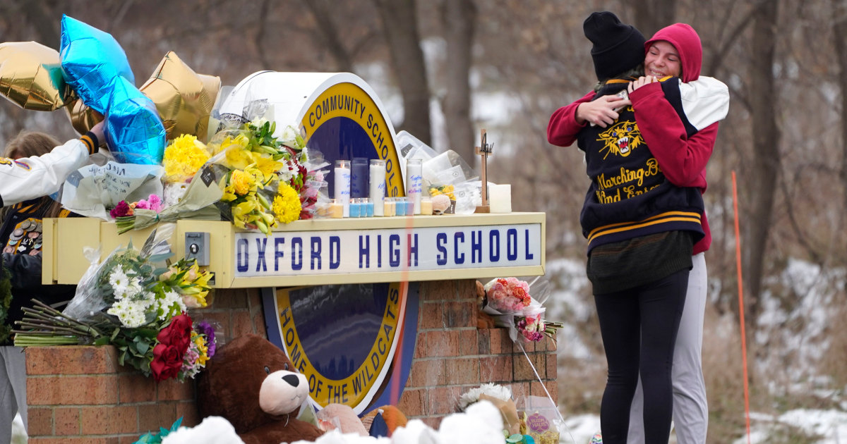 "Oxford Shooter's Parents Face Unprecedented Dual Trials Over Son's Gun Access"