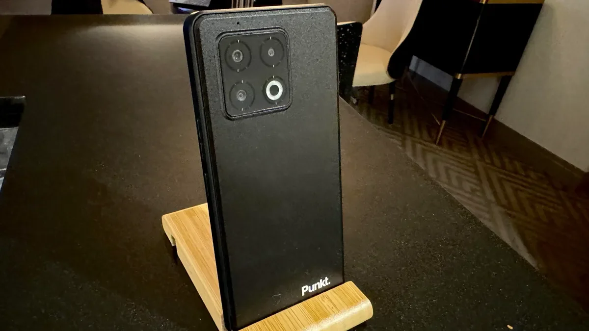 Punkt MC03 bets on privacy to deliver nearly a week of battery life