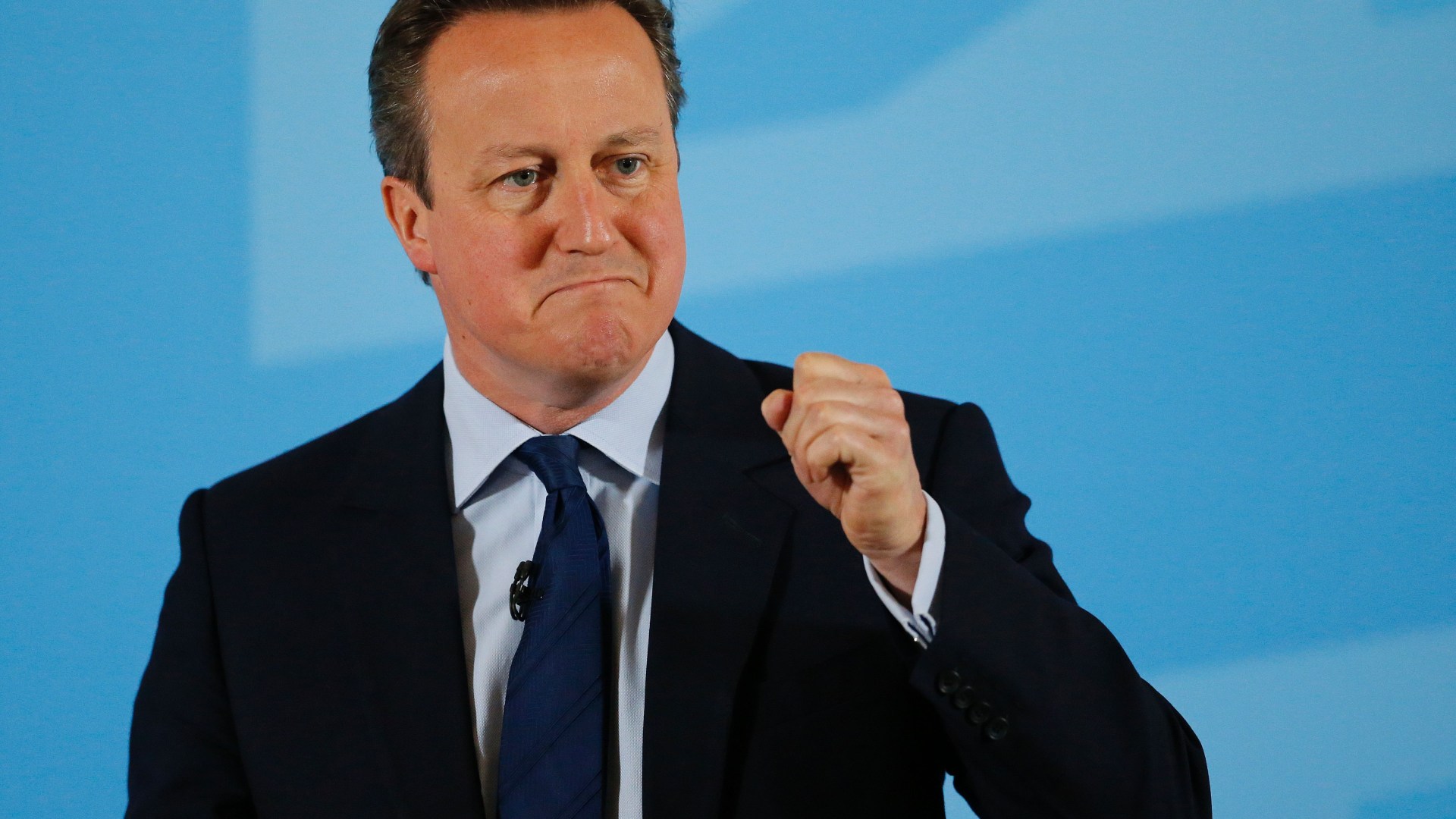 "UK's Cameron Pushes for Gaza Ceasefire and Two-State Solution in Talks with Israeli Leaders"