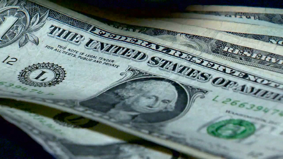 "Financial Security: Majority of Americans Believe Earning Over $200K is Necessary"