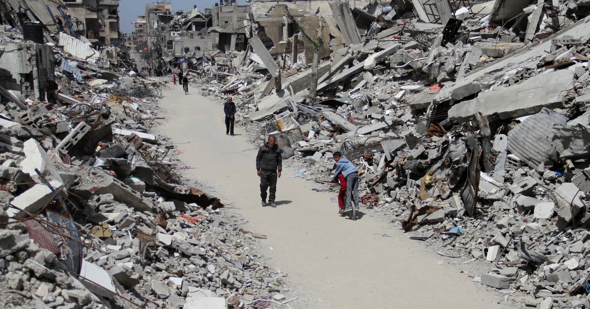 Featured image for "From Lively to Wasteland: Israel-Gaza Conflict's Six-Month Transformation"