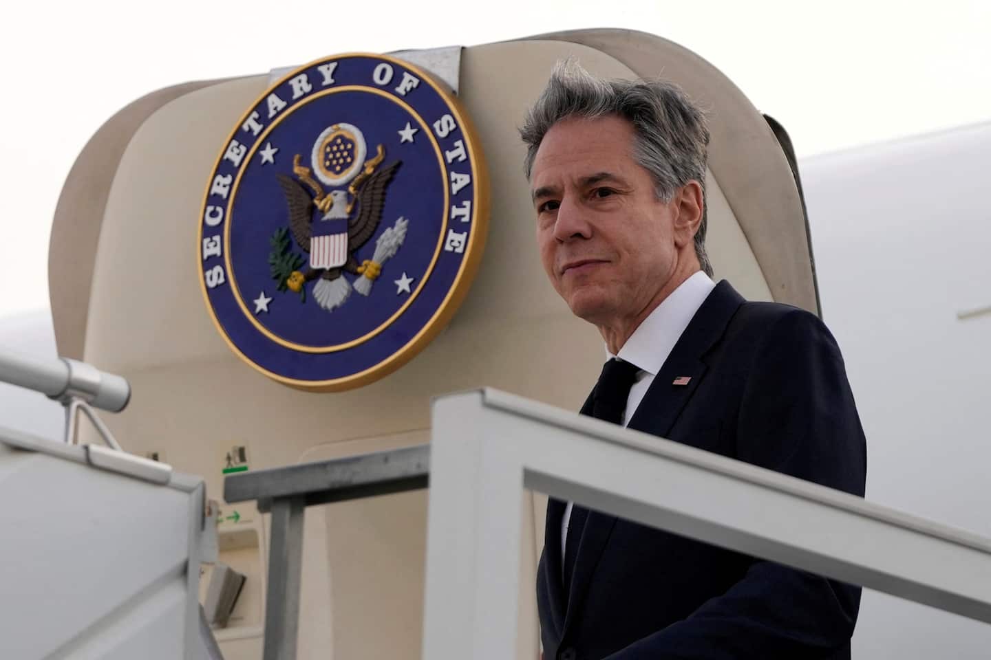 "Blinken's Middle East Mission: Seeking Truce Amid Escalating Violence"