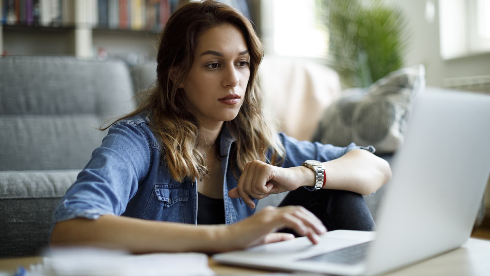 Featured image for Don't Miss Out on Unclaimed Tax Refunds: Average of $900 Owed by IRS.