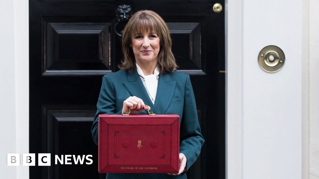 Featured image for UK Politicians Clash Over Budget and Economic Transparency