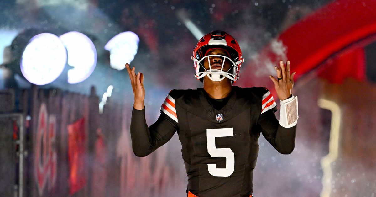 Browns' 2025 QB Strategy: Winston's Role and Watson's Contract Dilemma