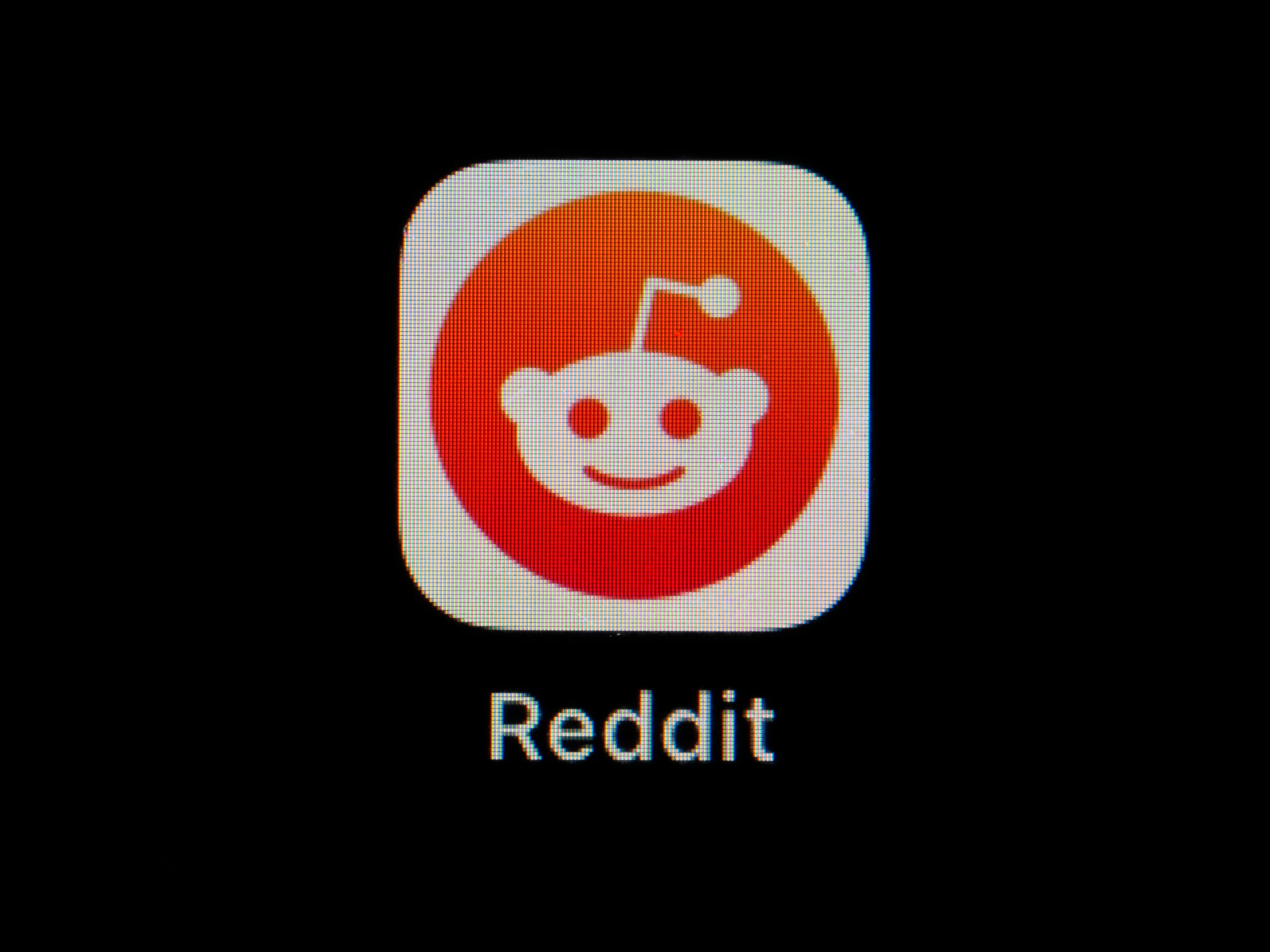 "Reddit's Remarkable NYSE Debut and Fed's Rate Decision Takeaways"
