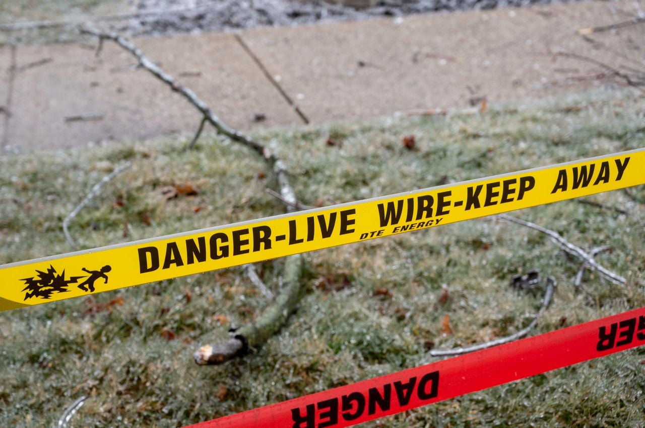 Featured image for "Michigan Regulators Propose Linking Utility Earnings to Grid Reliability"