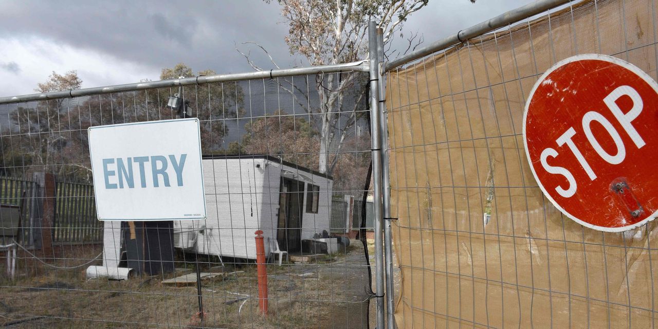 Russian Diplomat's Embassy Site Squatting Sparks Tension with Australia