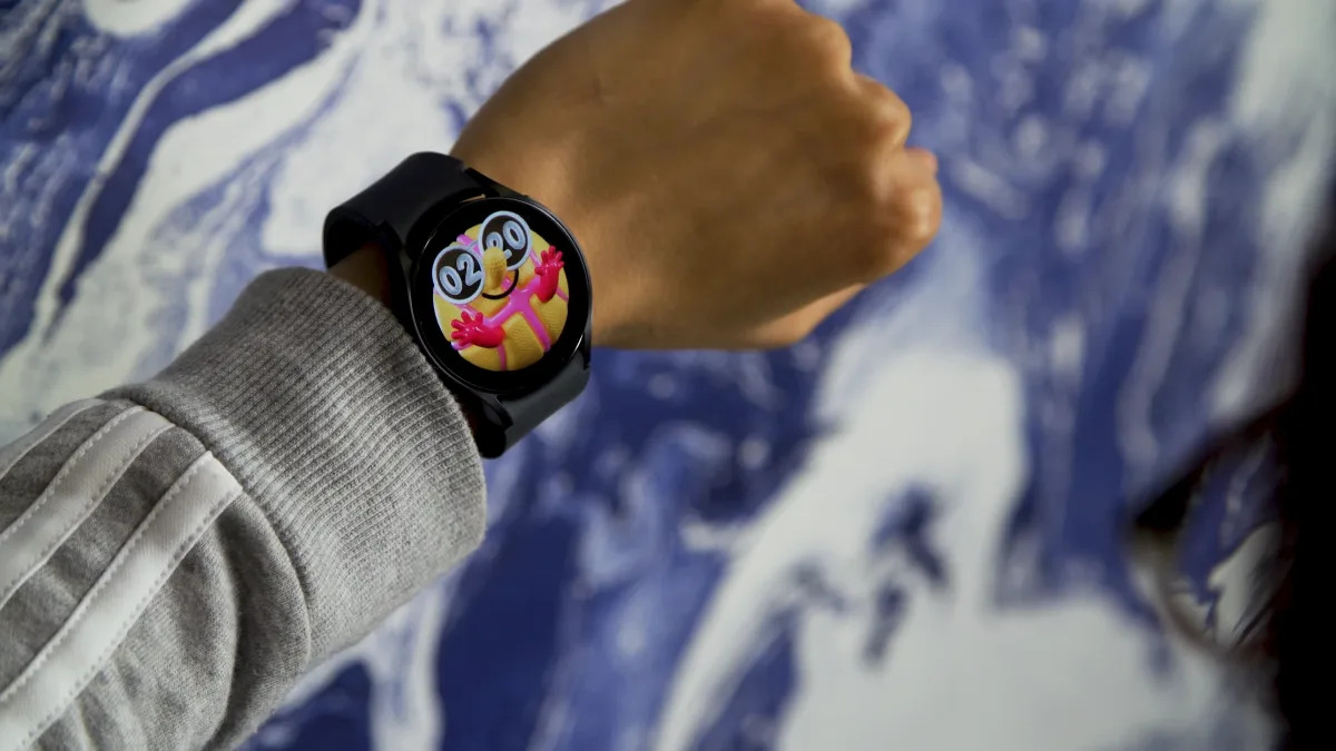 "Samsung Unveils AI-Powered Health Features for Galaxy Watch"
