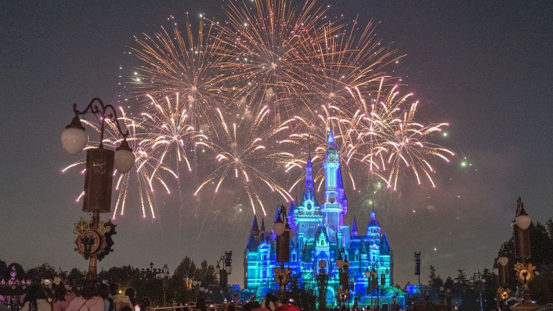 Disney's Cost-Cutting Measures and Disappointing Earnings: A Double-Header for the Entertainment Industry