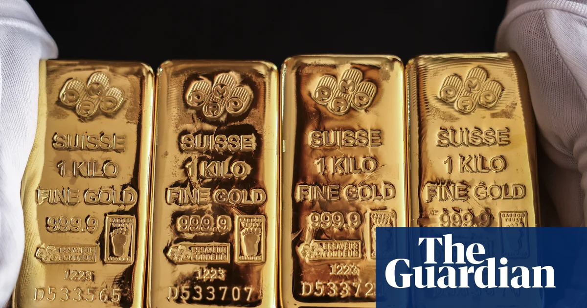 Gold Reaches New High Amid Economic Uncertainty and Rate Cut Expectations