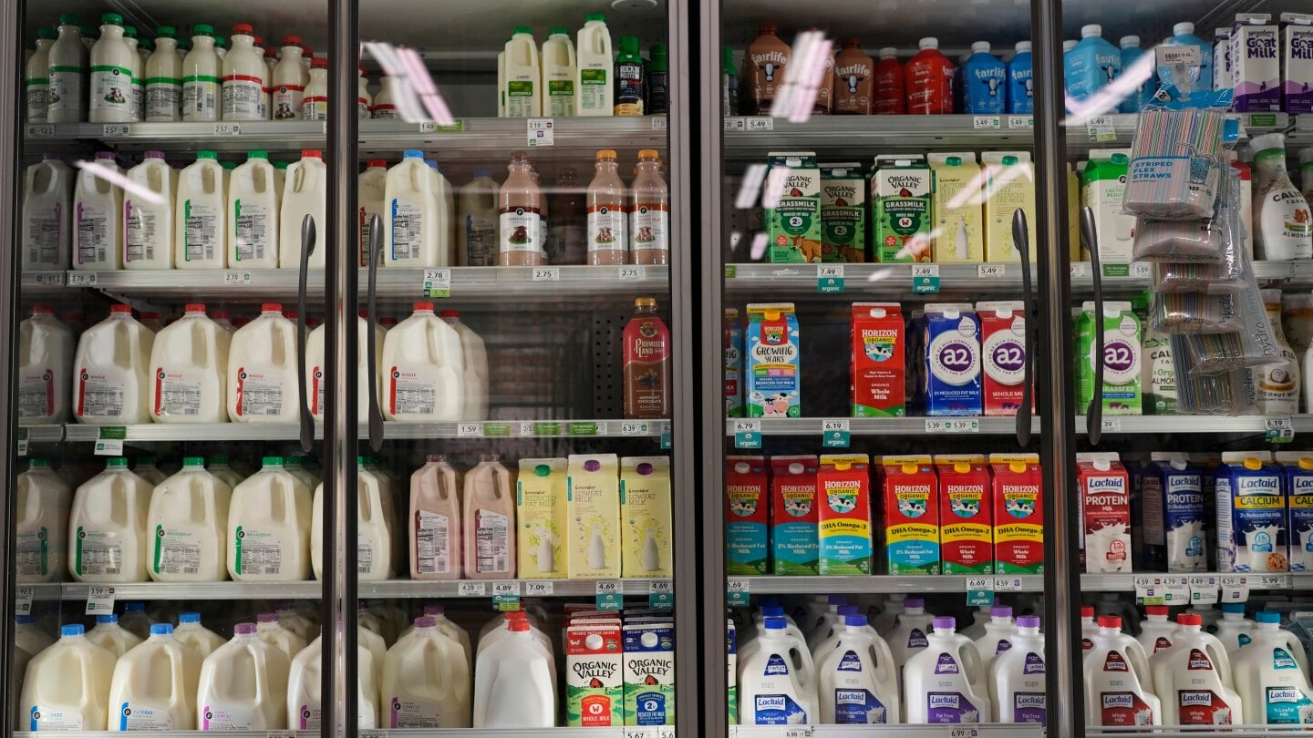 Featured image for Trump administration faces deadline on SNAP funding amid shutdown