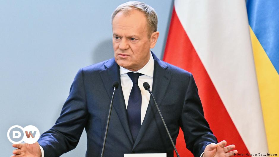 "Polish Prime Minister Tusk Warns Europe of Looming War Threat"