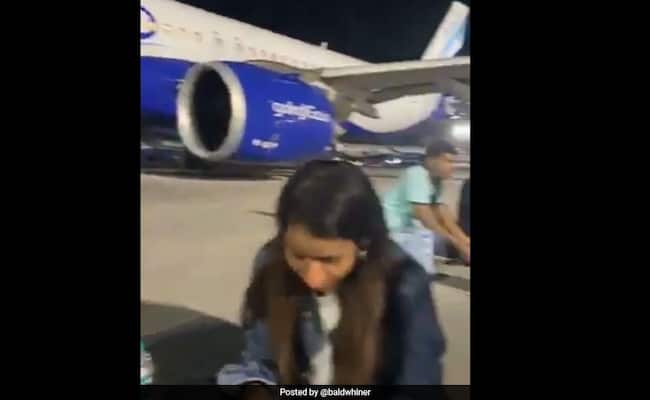 Featured image for IndiGo and Mumbai Airport Fined Over Tarmac Dining Incident