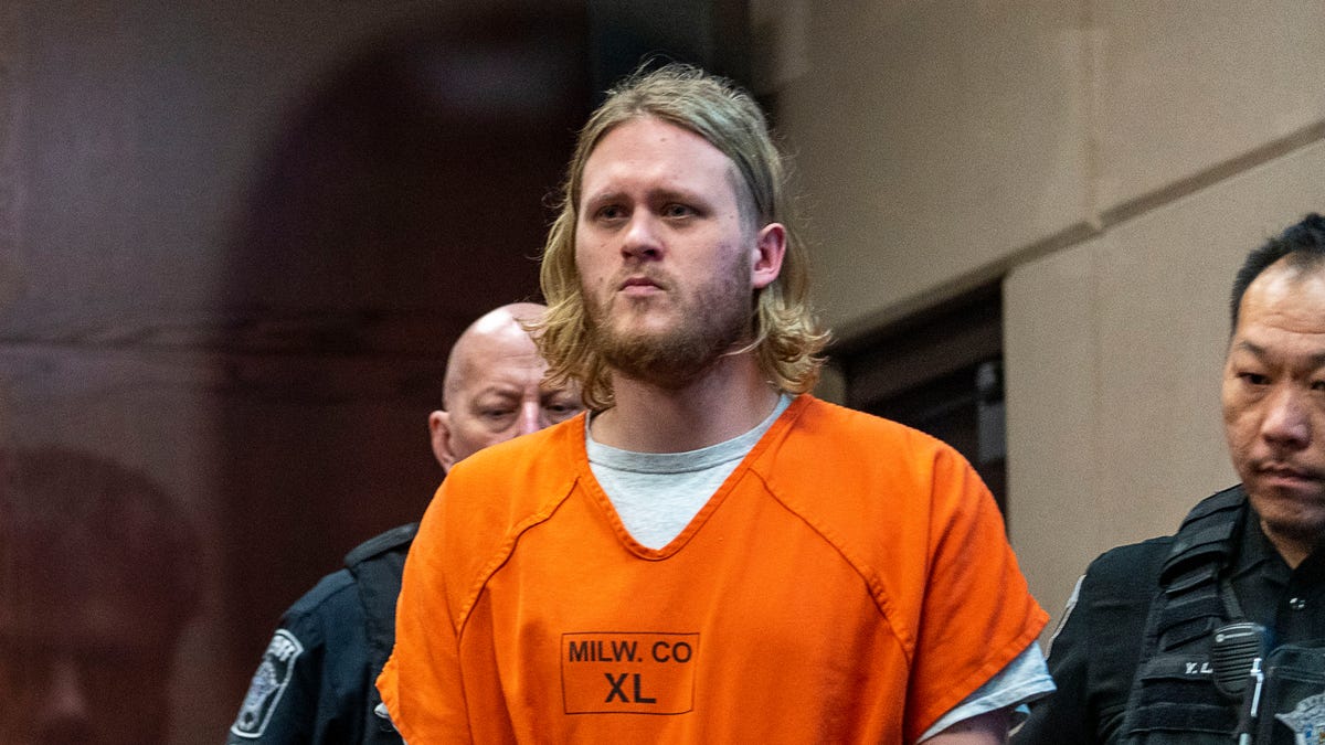 "Milwaukee Police Investigate Maxwell Anderson as Person of Interest in Human Remains Case"