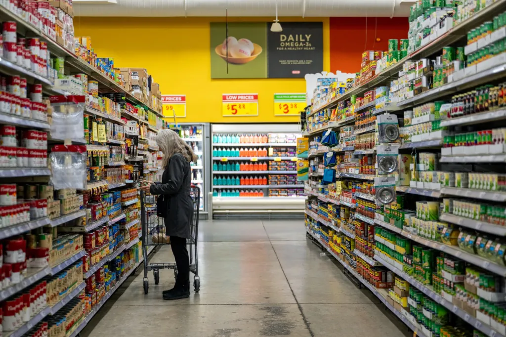 Featured image for Nationwide Food Recalls Linked to Listeria and Contamination Risks