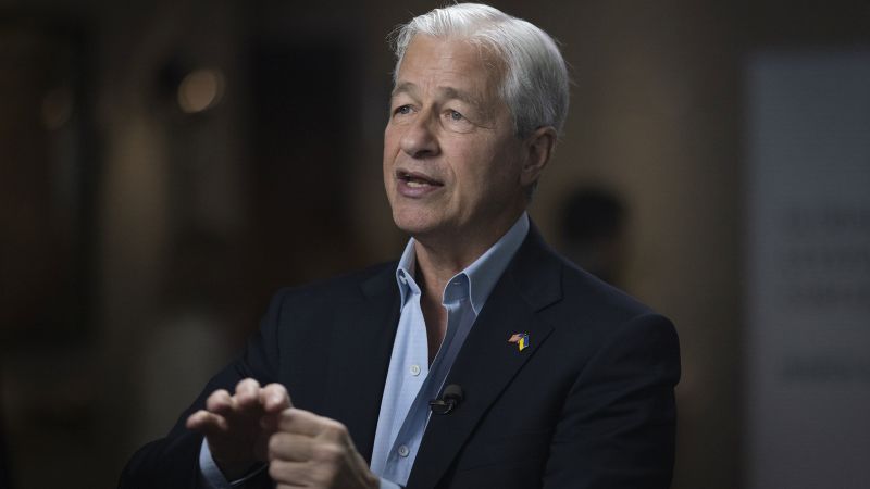 Featured image for JPMorgan's Jamie Dimon warns of commercial real estate risks and higher rates.