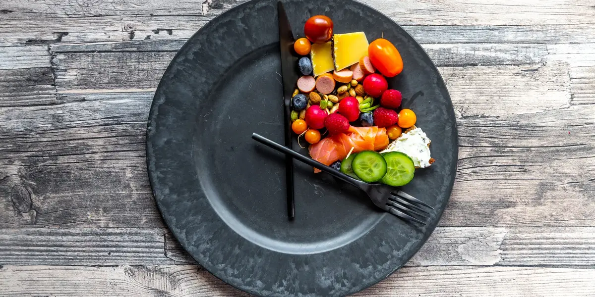 Featured image for "Reversing Biological Age: The 2.5-Year Impact of Fasting Diets"