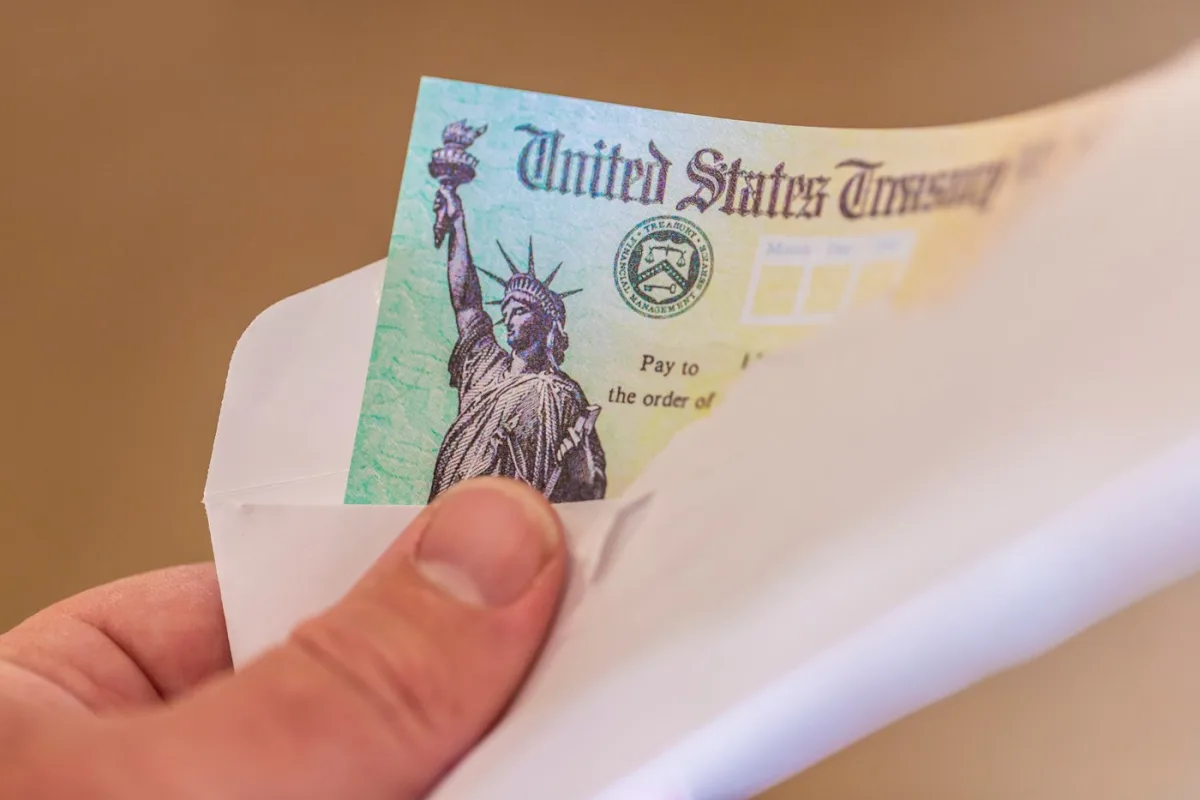 "How to Earn the Maximum $4,873 Social Security Benefit"