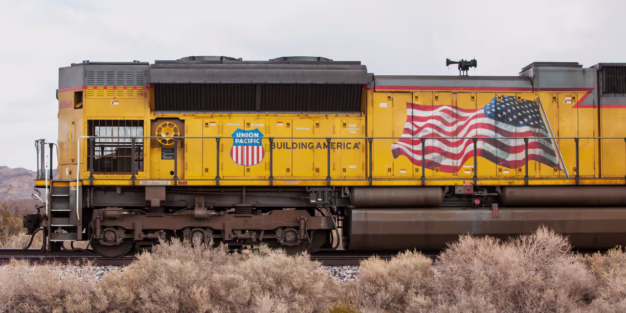 Trump Fires Rail Regulator Amid Industry Reshaping