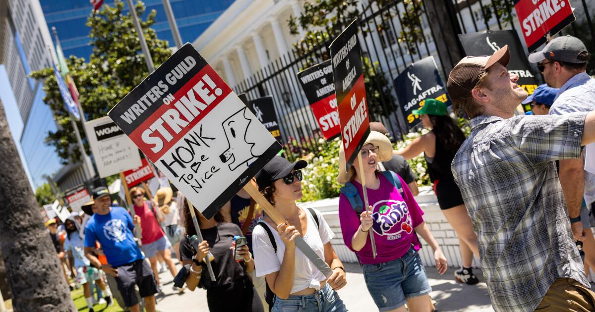 Hollywood's Ongoing Labor Struggles: Frustration, Fear, and Unresolved Issues