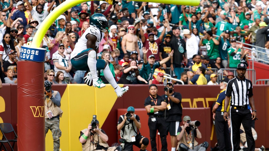 "NFL Week 9: Eagles Soar to Top Spot, Chiefs Falter, and Must-See Games Await"