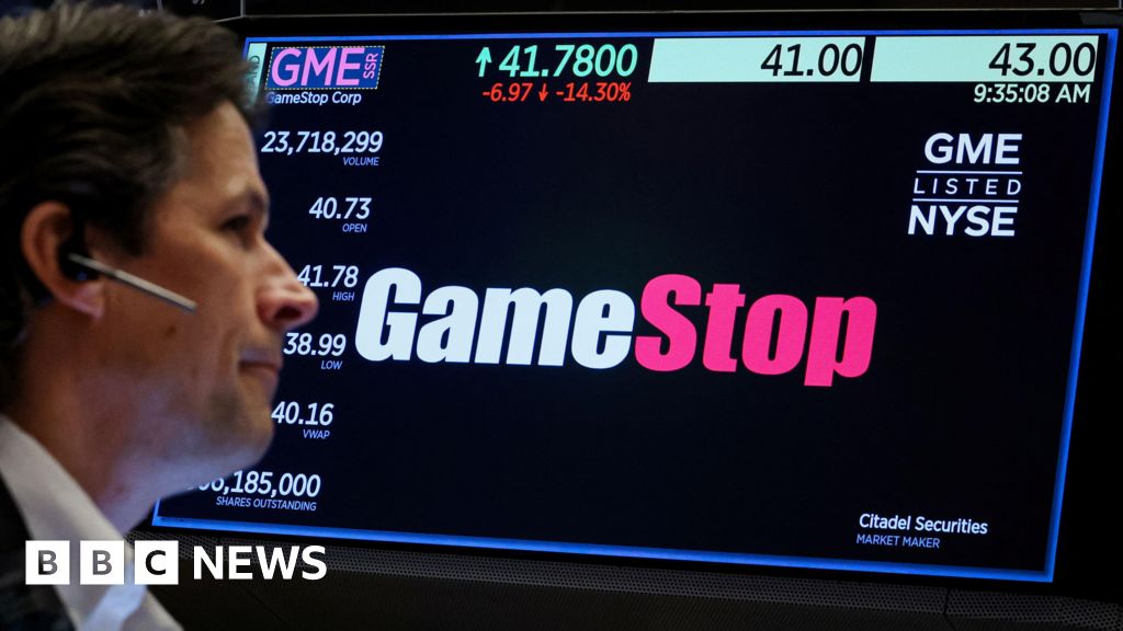 "GameStop Soars 30% After 'Roaring Kitty' Reveals $116M Stake"