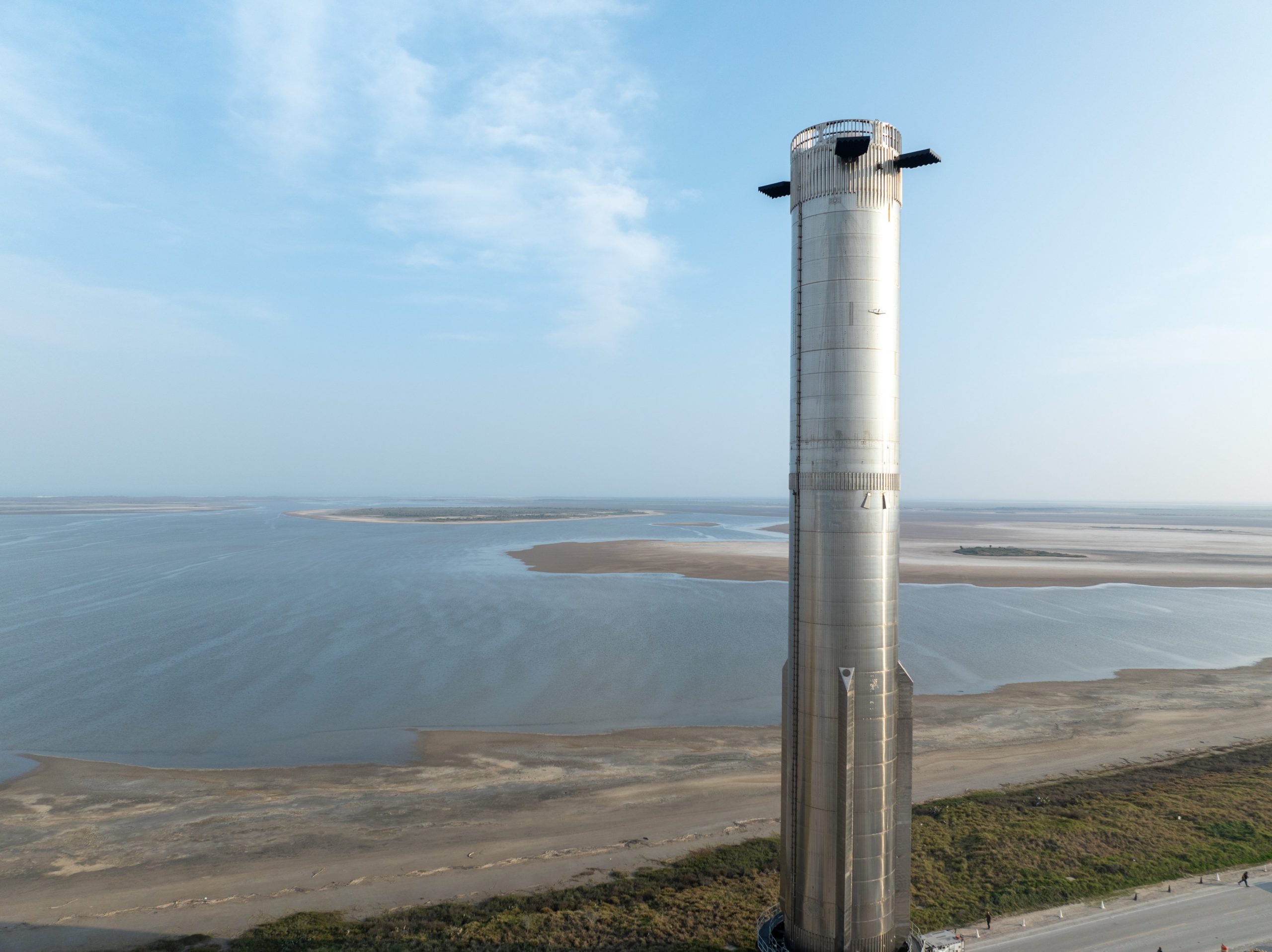 "SpaceX's Starship Set to Break NASA's Spaceflight Record, US Military Eyes Potential Use"