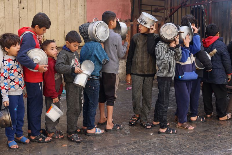 Intercepted Food Trucks Fuel Hunger Crisis in Gaza, UN Reports